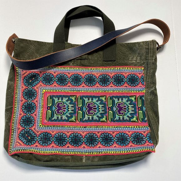 NEW $350 FREE PEOPLE TRICIA FIX EMBROIDERED MILITARY BAG FESTIVAL TOTE - Picture 3 of 6